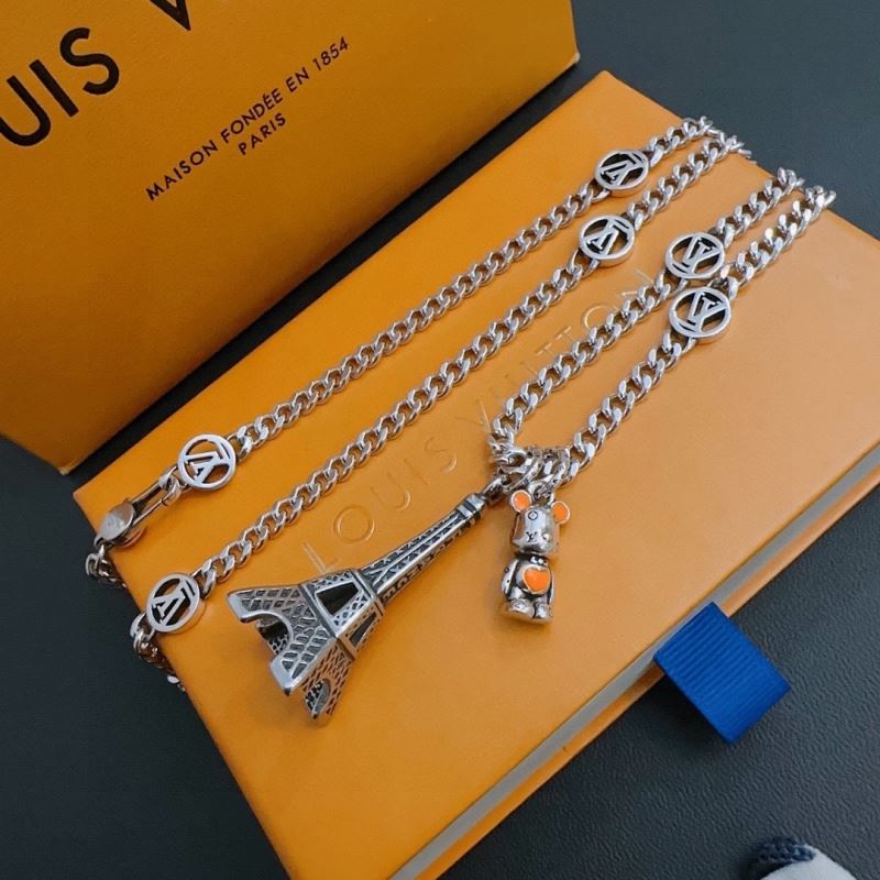 Louis Vuitton Necklaces